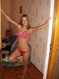 Escort Eva in Nampo